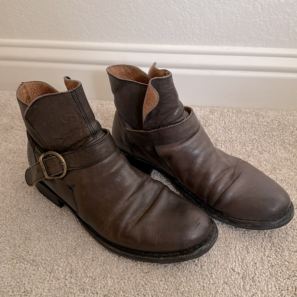 Fiorentini Baker Dark Gray Elmo boot with buckle